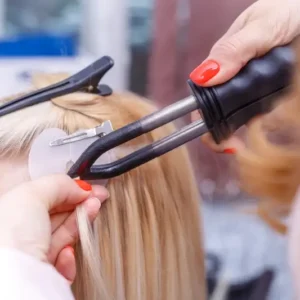 Extension de Cheveux Salon Coiffure Corinne Coiffure